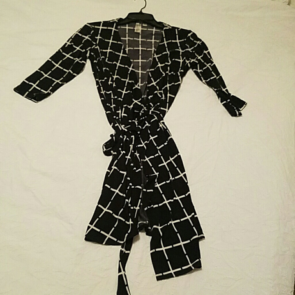 Black and white wrap dress